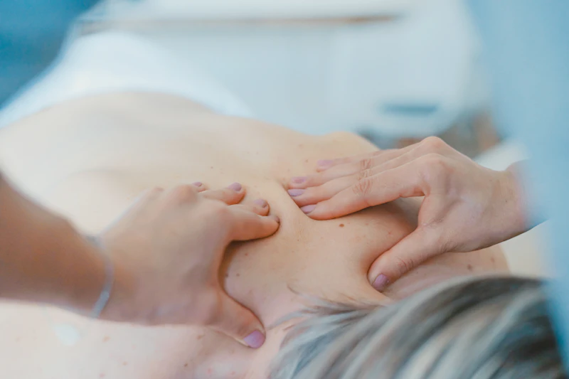 Terapia manualna mięśni pleców
